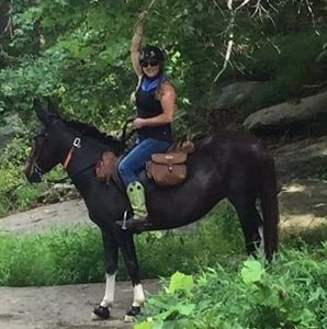 Meet your Posher, Lisa